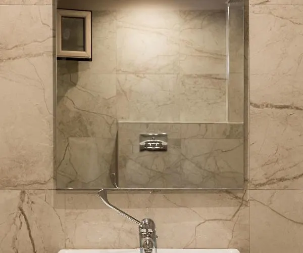 Makris Luxury לפטוקריה