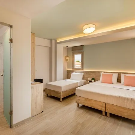 Makris Luxury شقة فندقية 4*